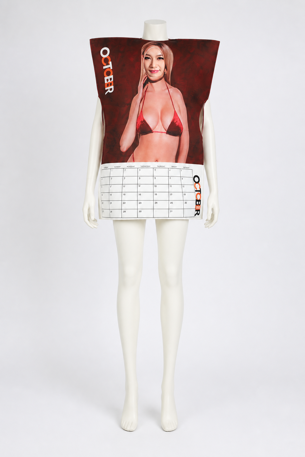 Jumpsuit with a Mona Lisa Print and Halloween Calendar Costumes detail 2