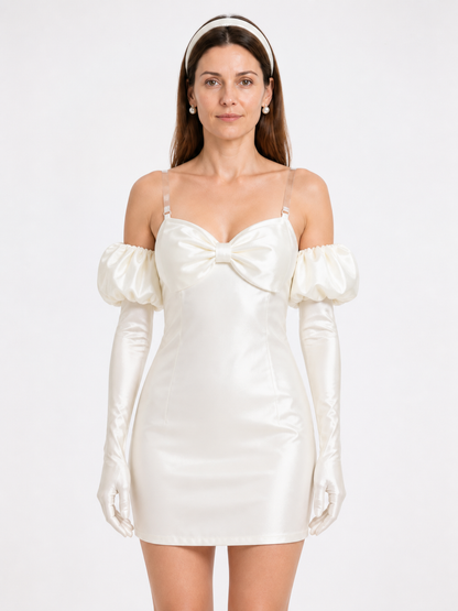 Short White Dress with Puff Sleeves and a Bow Costume Dresses detail 3