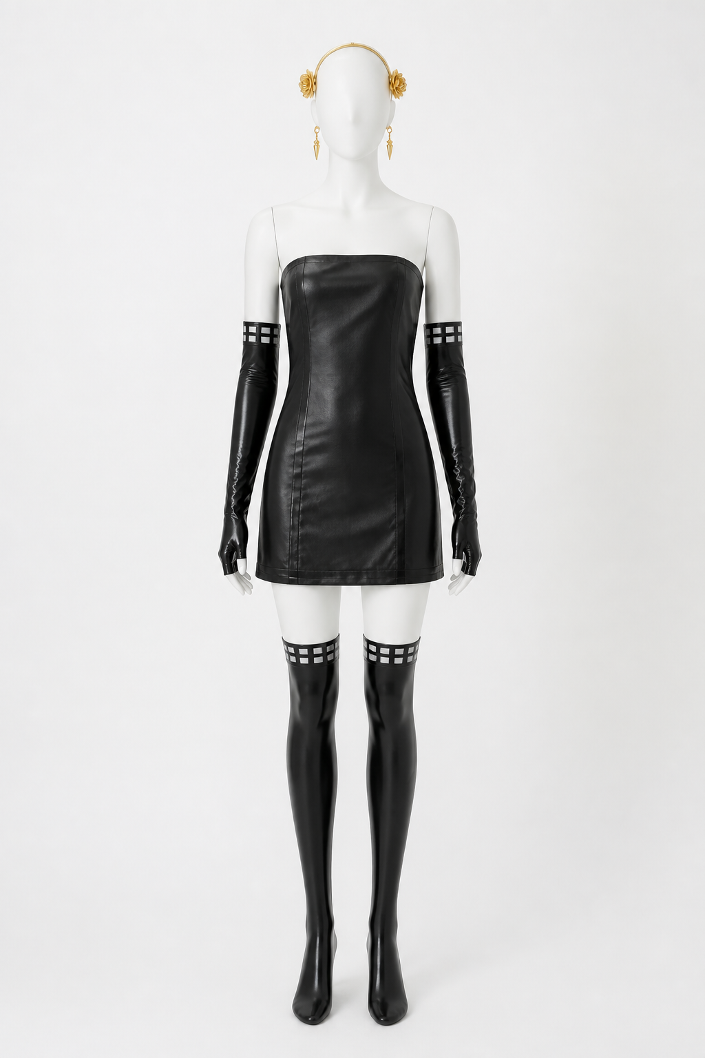 Yor Forger Cosplay Costume from the Anime Spy x Family Costumes detail 3