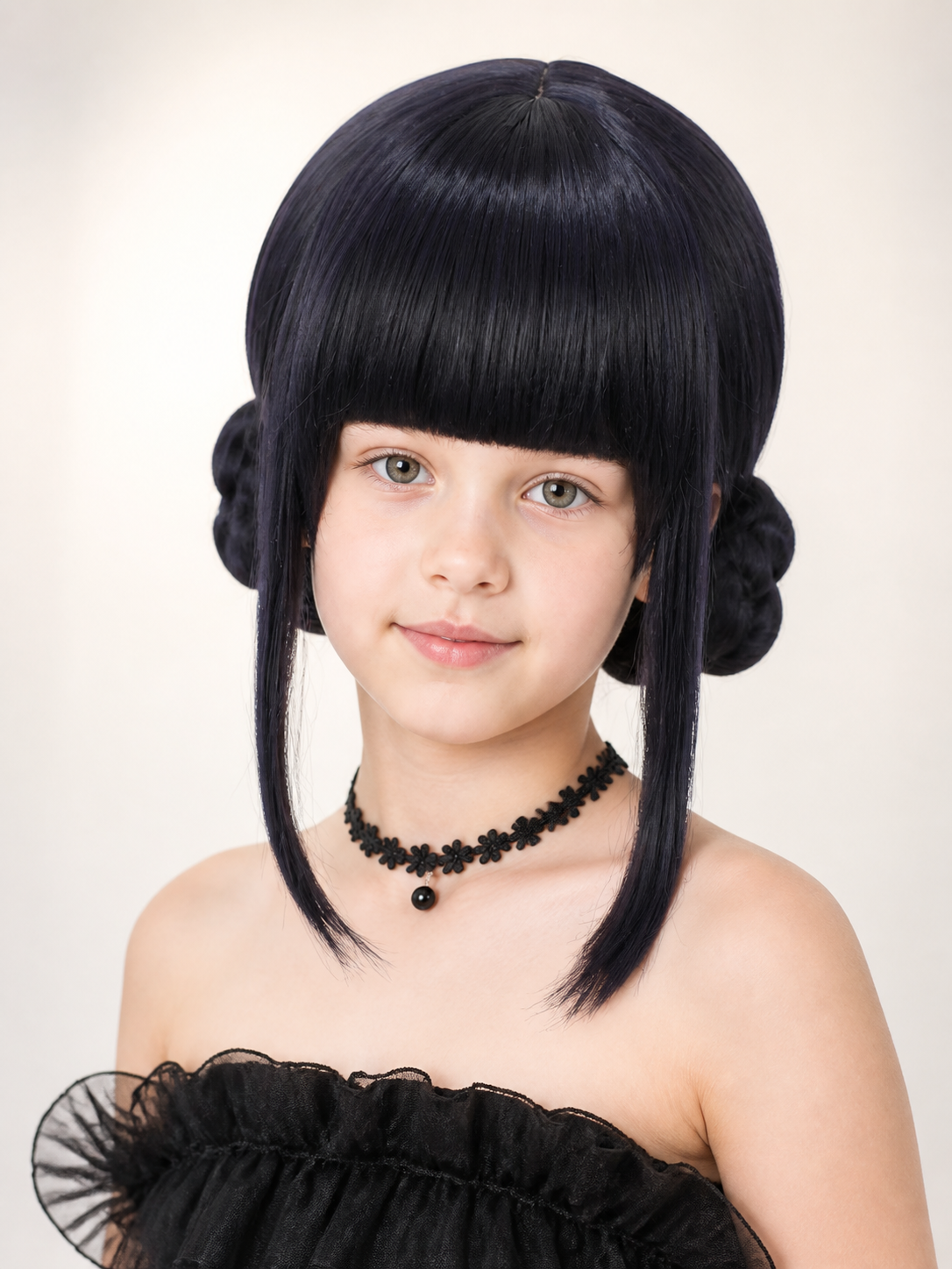 Zoe Black Cosplay Wig, Straight Hair, Bangs Costume Wigs detail 2