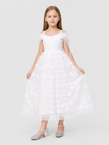 Fluffy White Princess Dress with Lace and Embroidery Costume Dresses detail 3