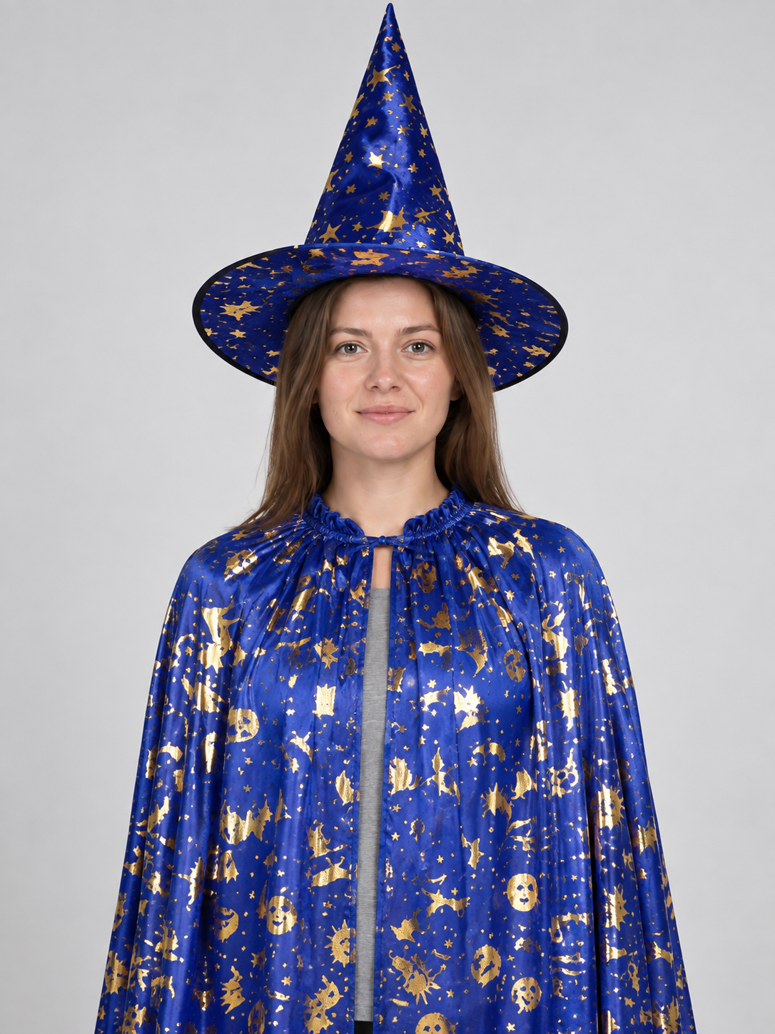 Carnival costume with floor-length cape and hat, blue