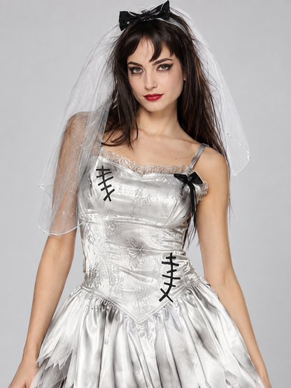 Vampire Costume with Veil and Tulle Skirt