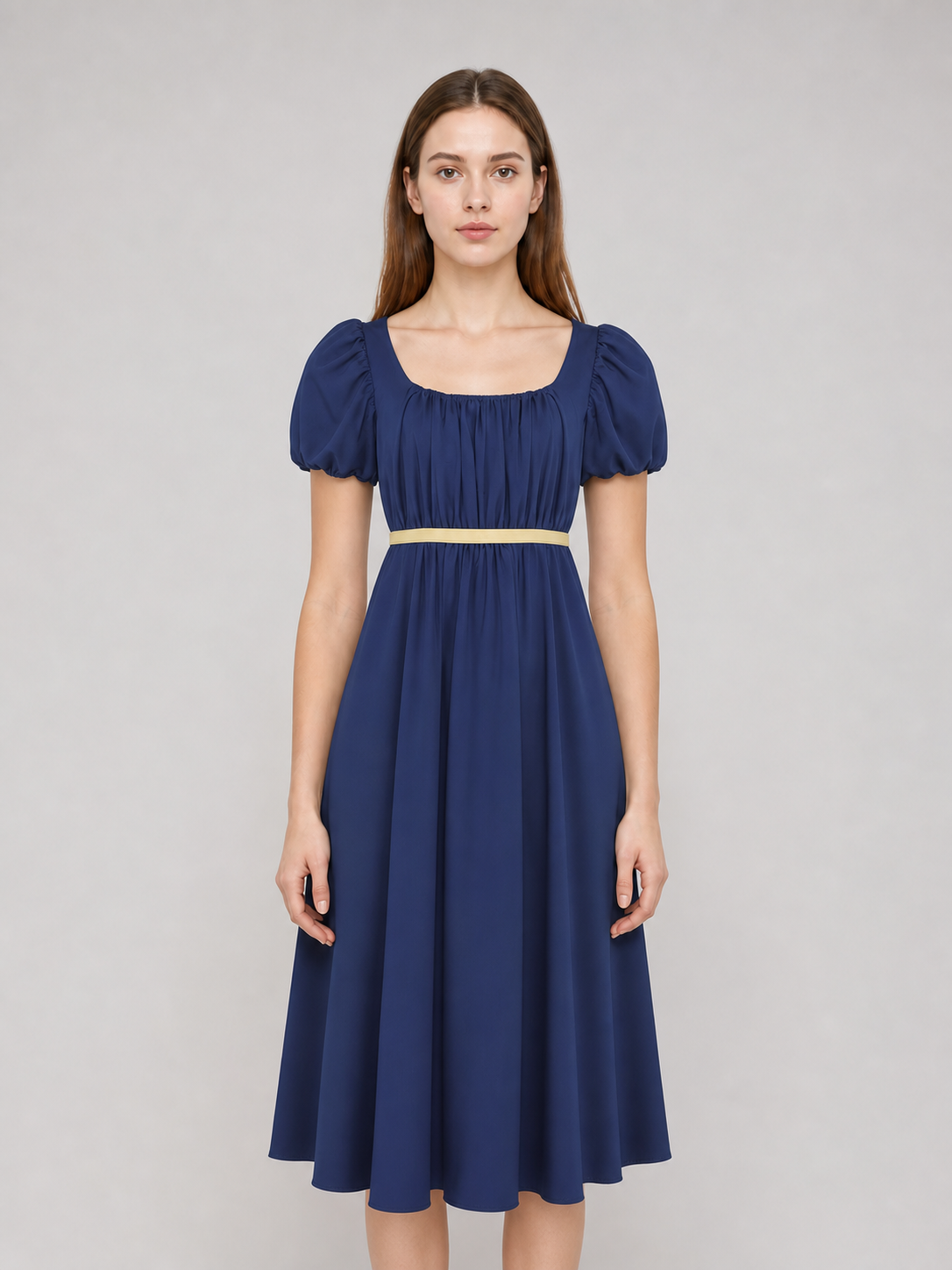 Long Bridgerton-style dress with sleeves