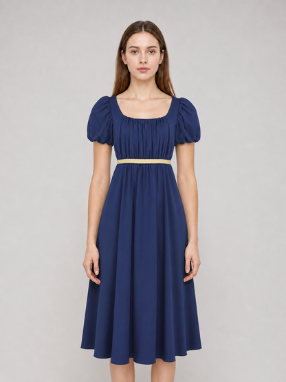 Long Bridgerton-style dress with sleeves