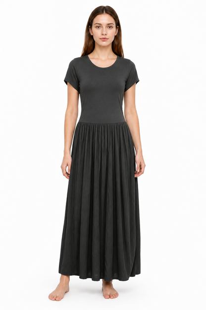 Long dress with short sleeves and pleating Costume Dresses detail 3