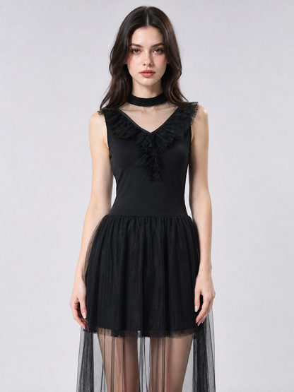 Black Gothic-Style Dress with Veil and Gloves Costume Dresses detail 3