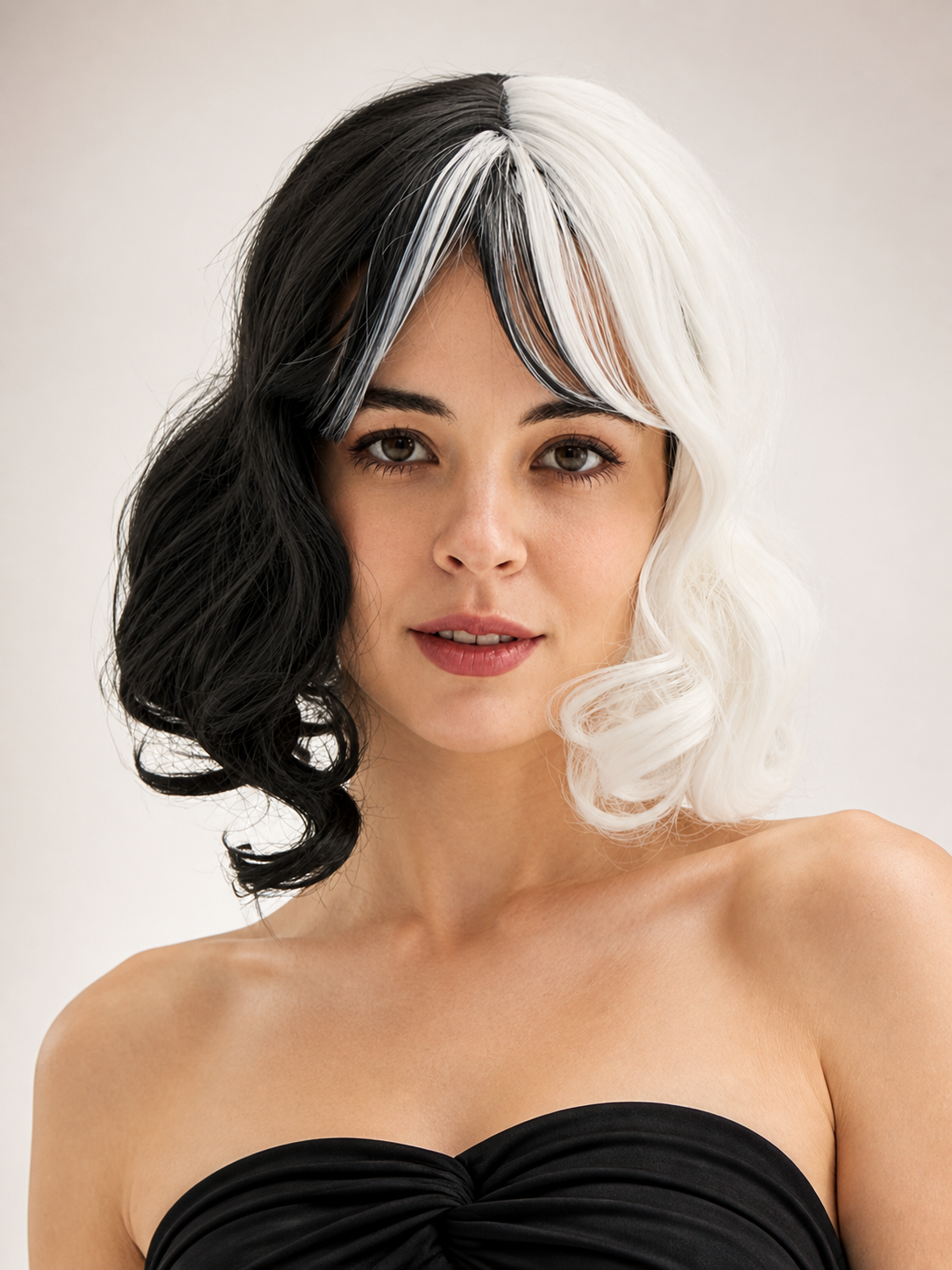 Black-and-White Carnival Wig, Medium Length, Wavy Costume Wigs detail 2