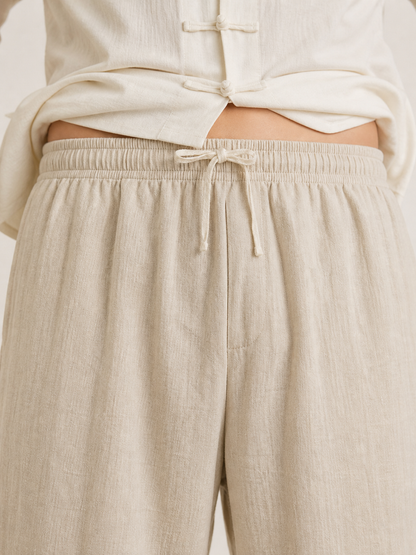 Men's loose-fit vampire pants with an elastic waistband