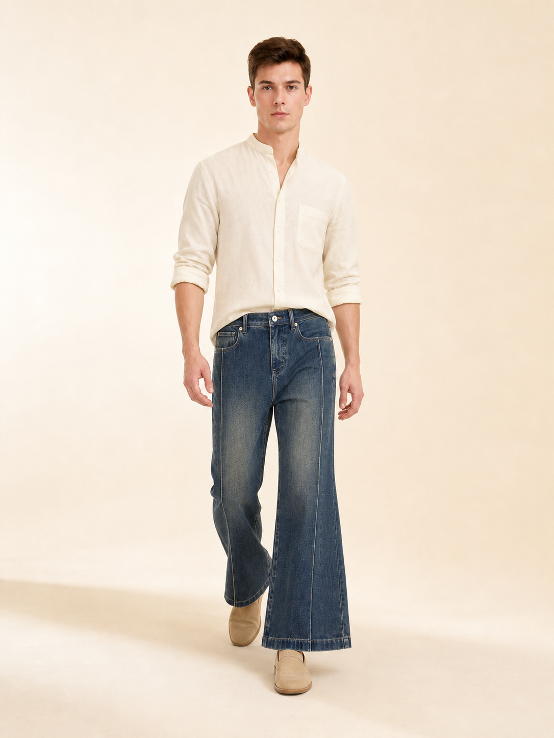 Wide-leg jeans with a faded effect
