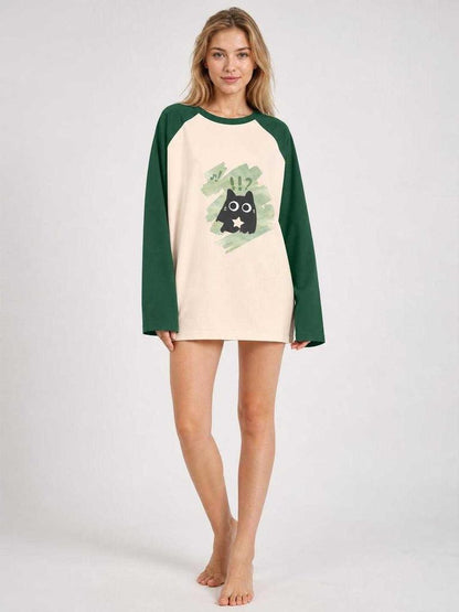 Oversized Raglan T-Shirt with Cat Print for Everyday Wear
