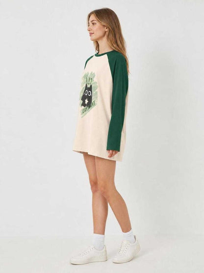 Oversized Raglan T-Shirt with Cat Print for Everyday Wear